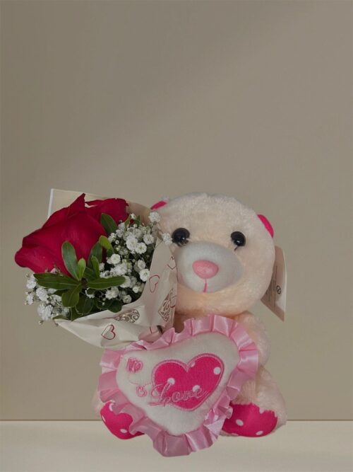 Oso rosa con flores