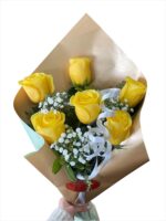 Media docena de rosas amarillas